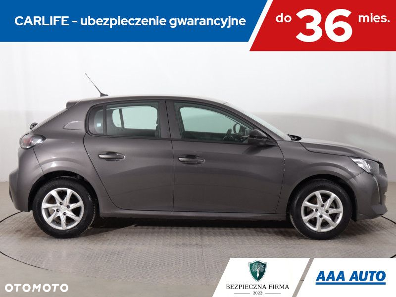Peugeot 208 - 7