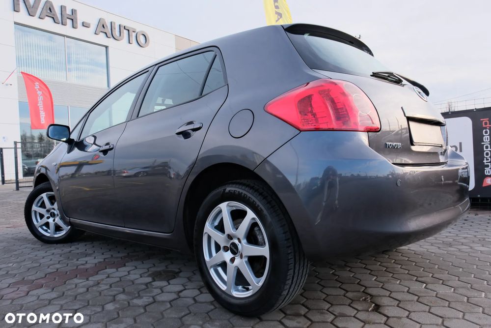 Toyota Auris 1.6 VVT-i Sol - 10