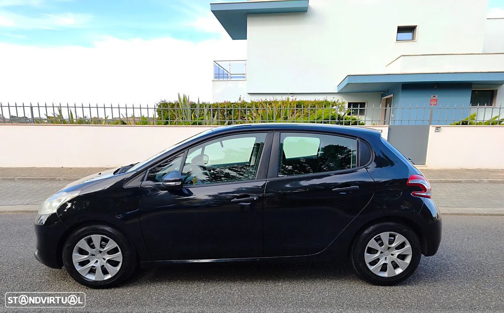 Peugeot 208 1.4 HDi Access - 7