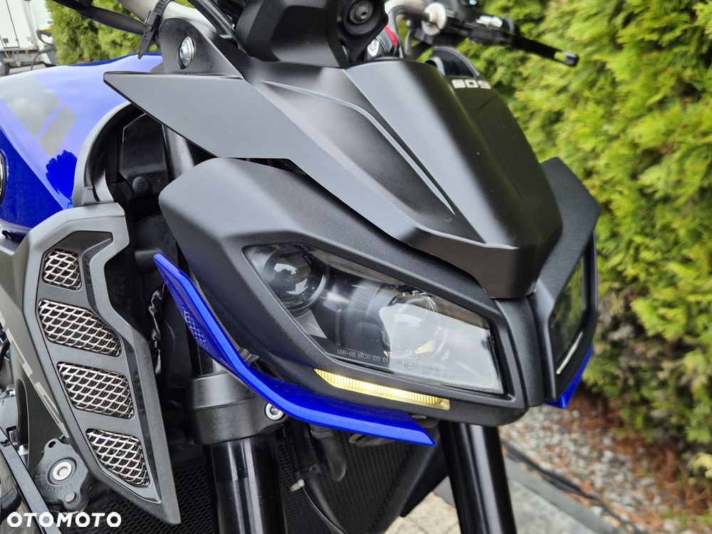 Yamaha MT - 14