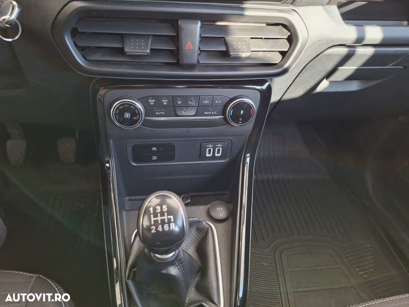 Ford EcoSport 1.0 EcoBoost Titanium - 11