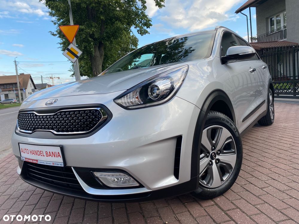 Kia Niro 1.6 GDI Hybrid M - 22