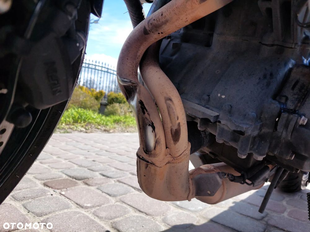 Kawasaki Z 650 RS - 16