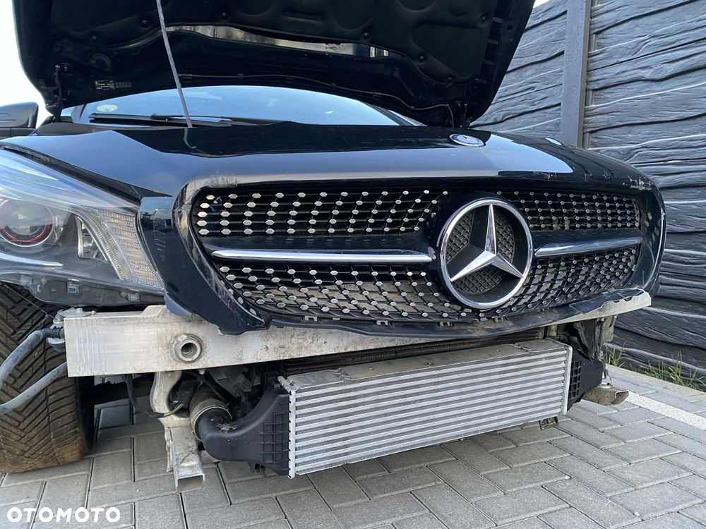 Mercedes-Benz CLA 220 CDI 7G-DCT AMG Line - 30