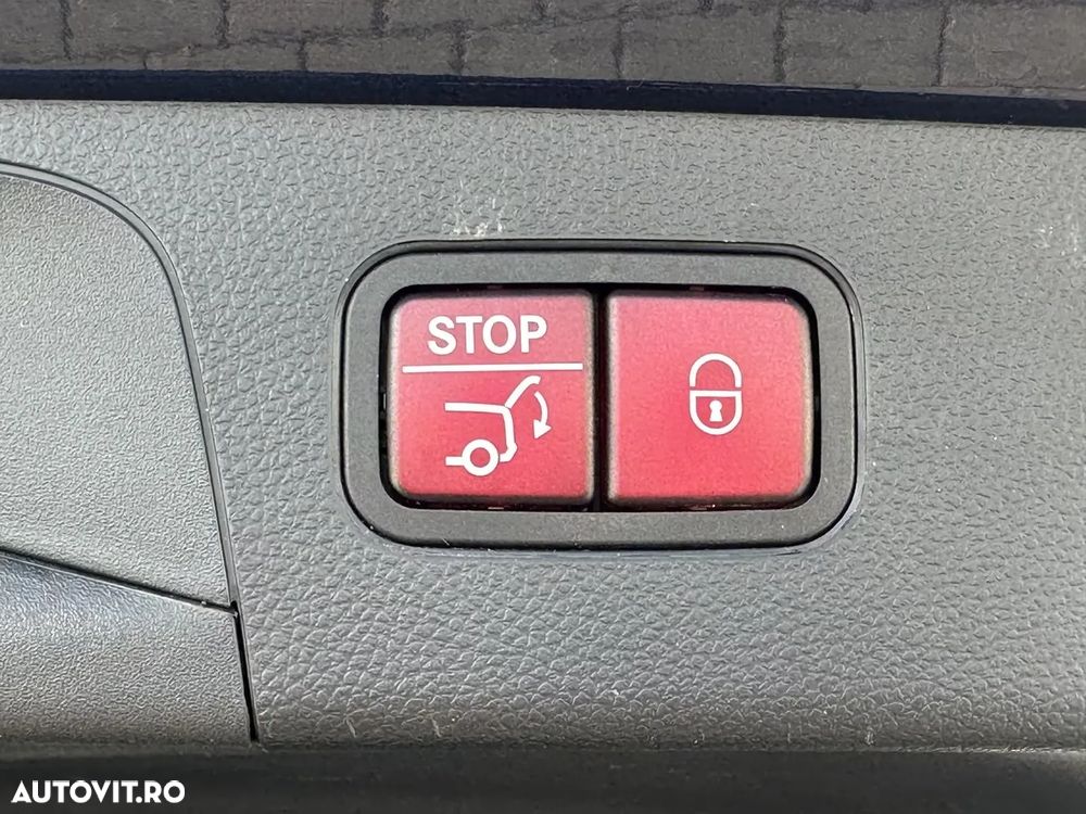 Mercedes-Benz GLC 300 de 4Matic 9G-TRONIC AMG Line - 19