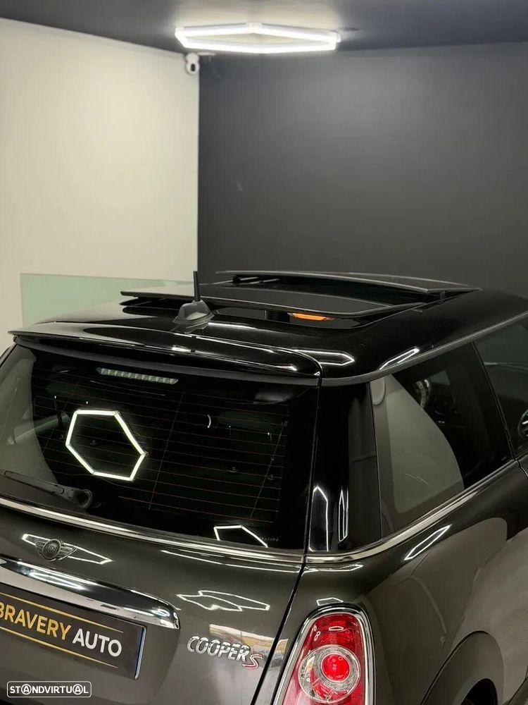 MINI 3 Portas Cooper S - 10