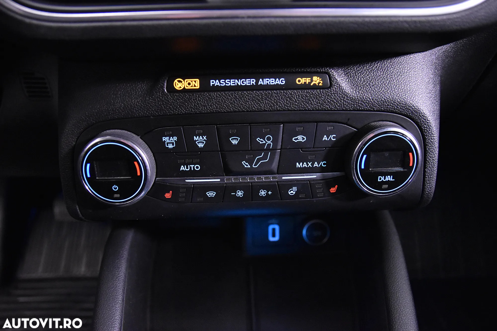 Ford Focus - 18