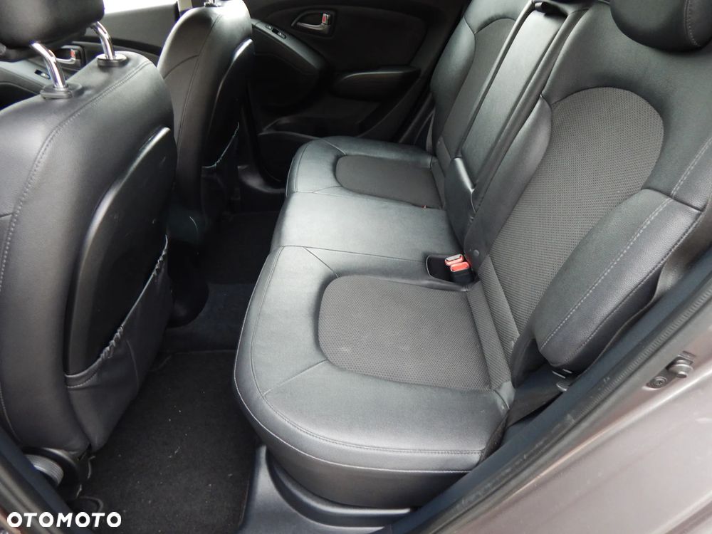 Hyundai ix35 1.6 2WD UEFA EURO 2012 Edition - 13
