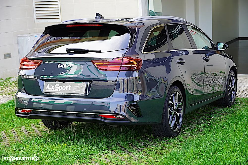 Kia Ceed SW 1.6 CRDi MHEV Dynamic - 8