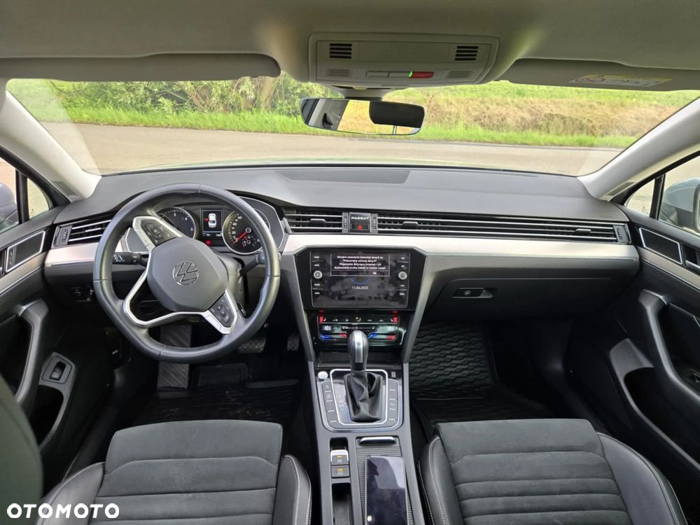 Volkswagen Passat 2.0 TDI EVO Elegance DSG - 14
