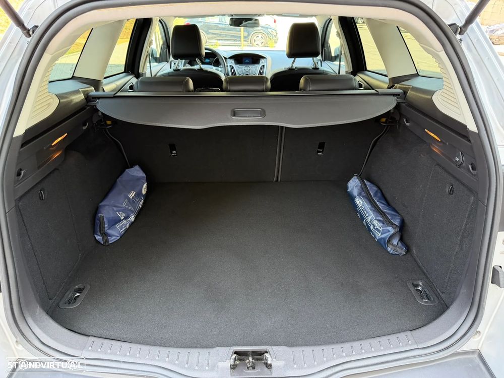 Ford Focus SW 1.6 TDCi Titanium Best - 25