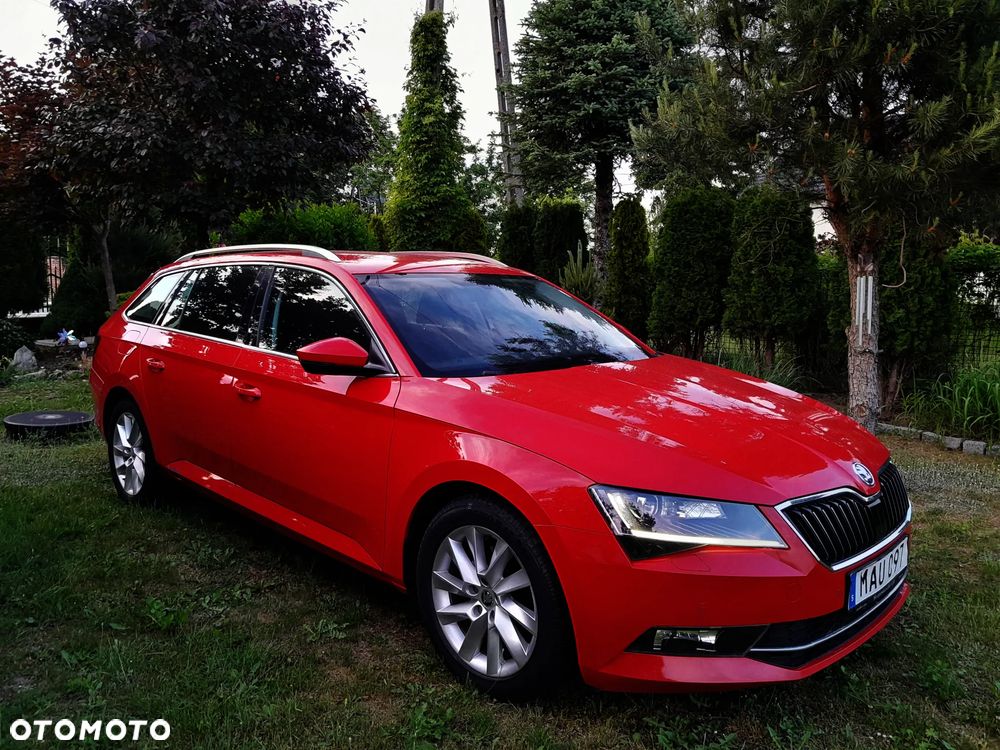Skoda Superb 2.0 TDI 4x4 Premium Edition - 5