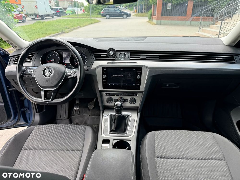 Volkswagen Passat 1.4 TSI BMT City - 14
