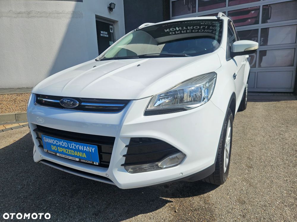 Ford Kuga 1.5 EcoBoost 2x4 Titanium - 6