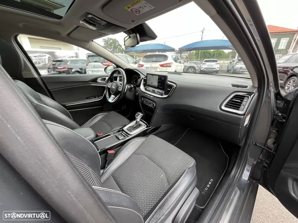 Kia XCeed 1.6 GDi PHEV Drive - 34