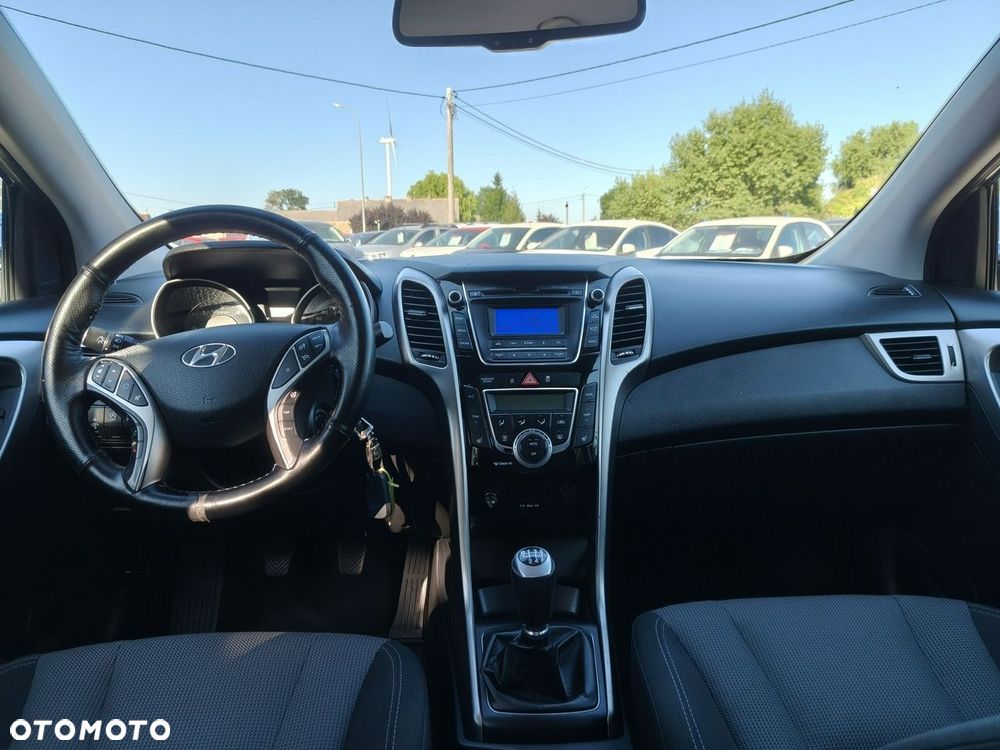 Hyundai i30 1.6 CRDi BlueDrive Comfort - 15