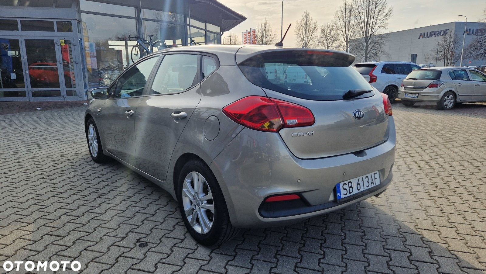 Kia Ceed - 7