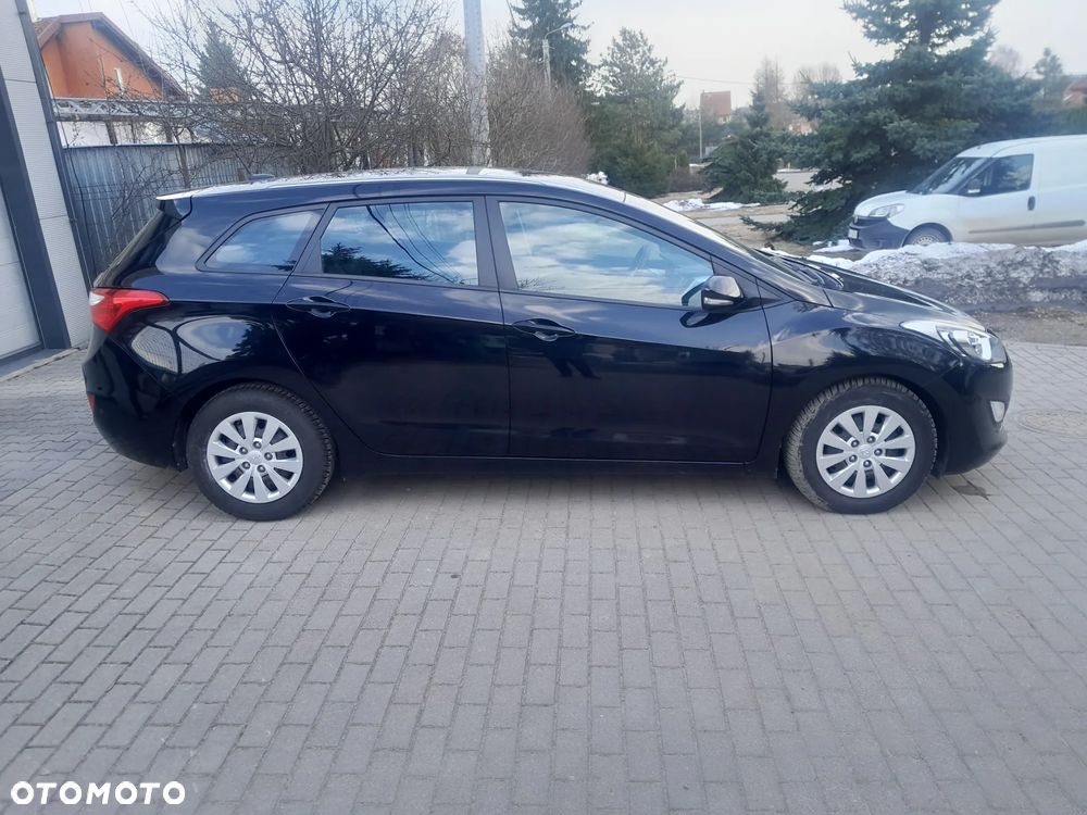 Hyundai i30 1.6 CRDI Trend - 6