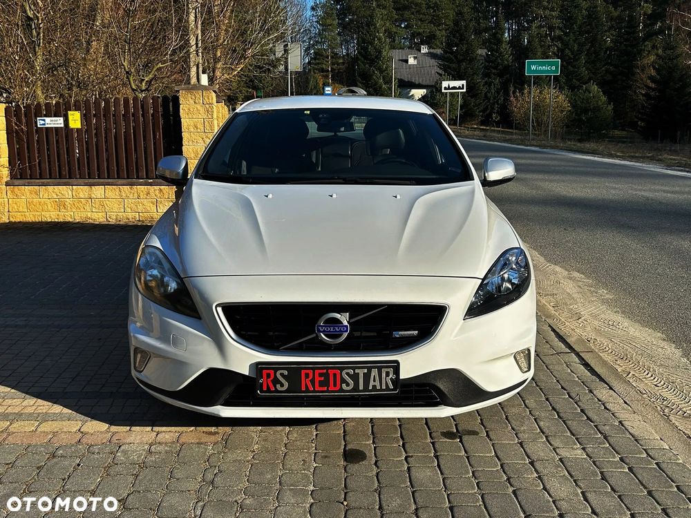 Volvo V40 D2 R Design - 22