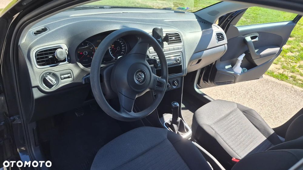 Volkswagen Polo 1.4 16V Comfortline - 6