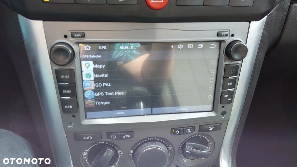 Opel Antara 2.4 Enjoy plus - 25