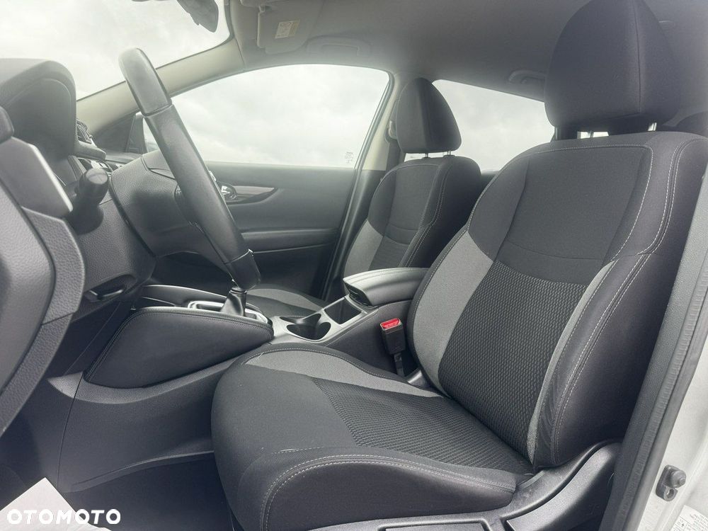 Nissan Qashqai 1.3 DIG-T Tekna - 30