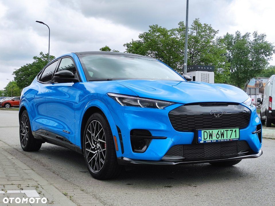 Ford Mustang Mach-E - 37