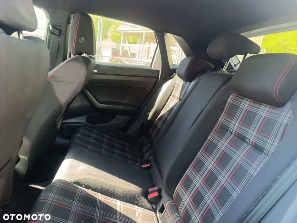 Volkswagen Polo 2.0 TSI GTI DSG - 11