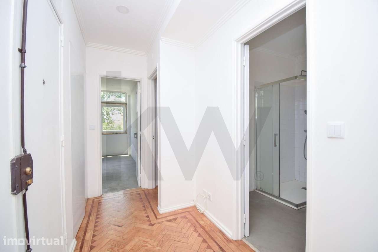 Apartamento T2 com Duas Varandas | Benfica | Lisboa - Grande imagem: 4/19