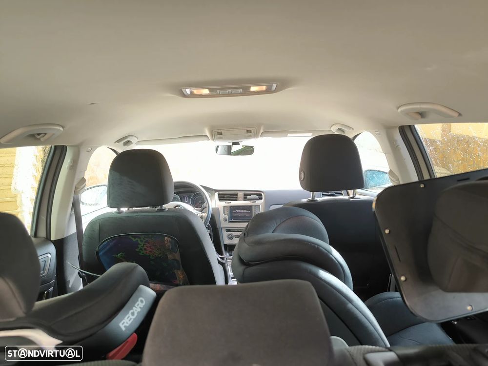 VW Golf Variant - 9