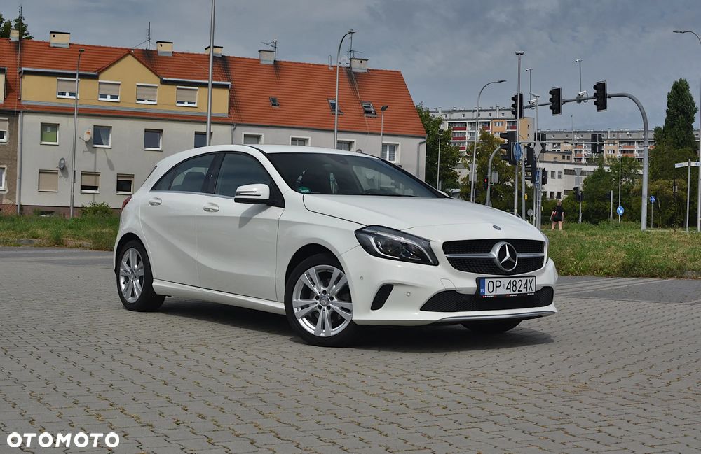 Mercedes-Benz Klasa A 180 (BlueEFFICIENCY) Urban - 9