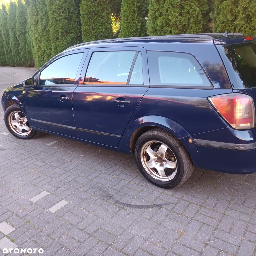 Opel Astra 1.7 CDTI Essentia - 6