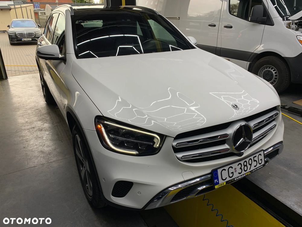 Mercedes-Benz GLC ver-300-4matic-9g--tronic-edition-avantgarde - 1