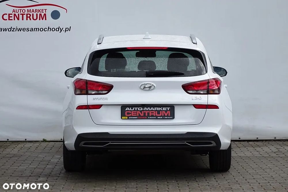 Hyundai i30 1.5 DPI Comfort - 31