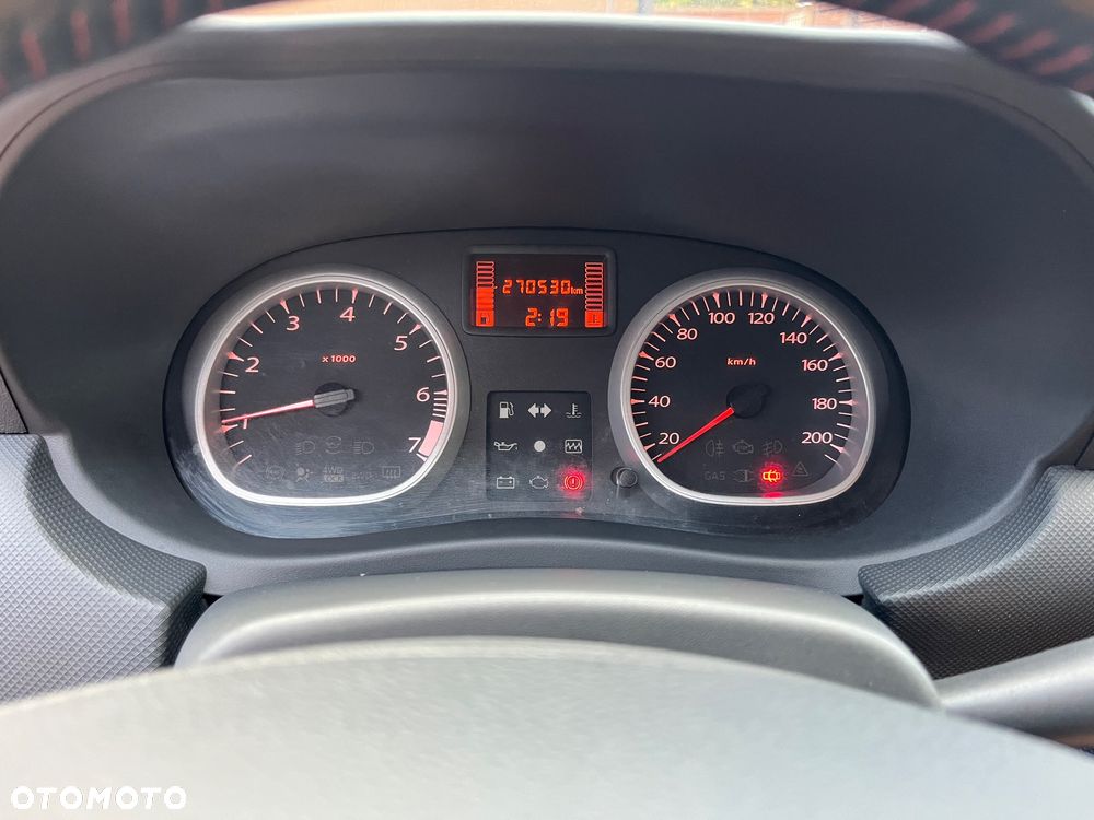 Dacia Duster 1.6 SL Off-Road - 23