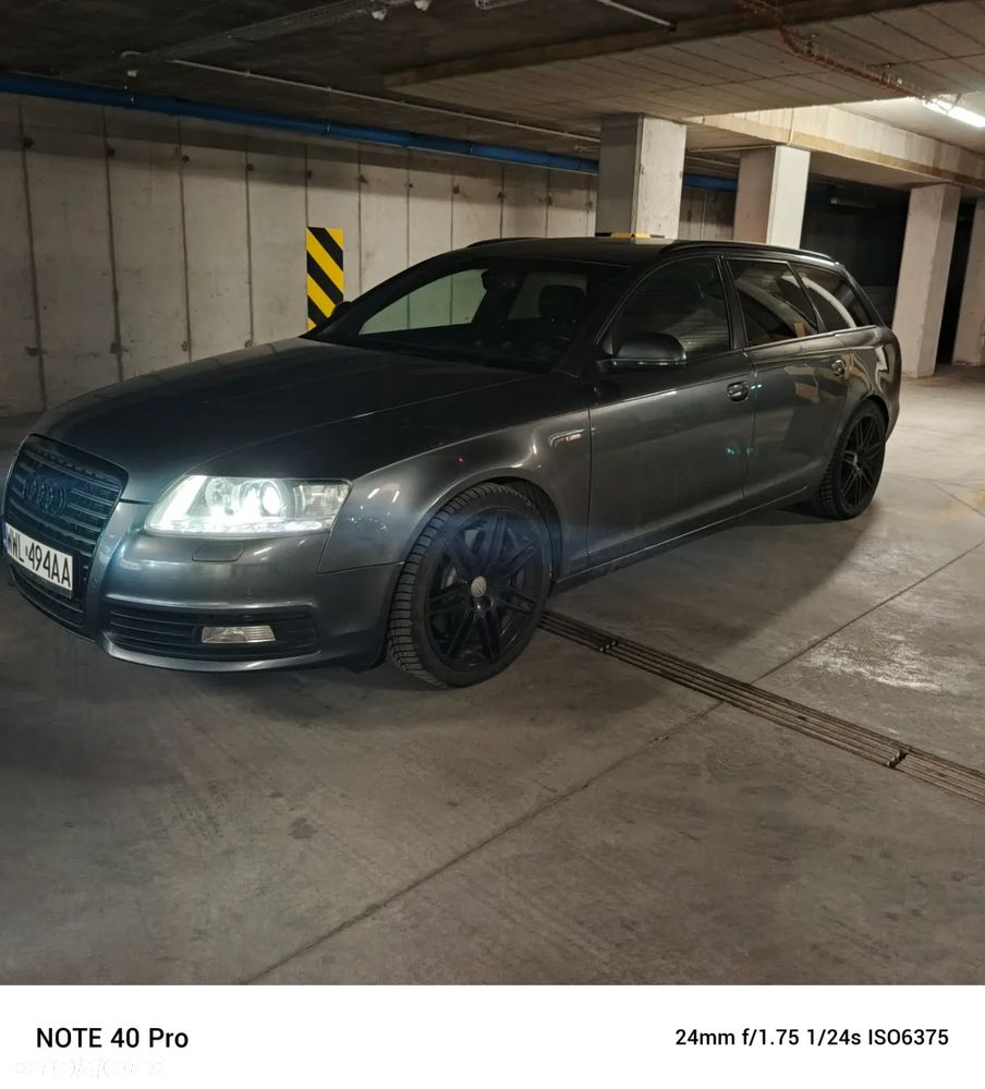 Audi A6 Avant - 1