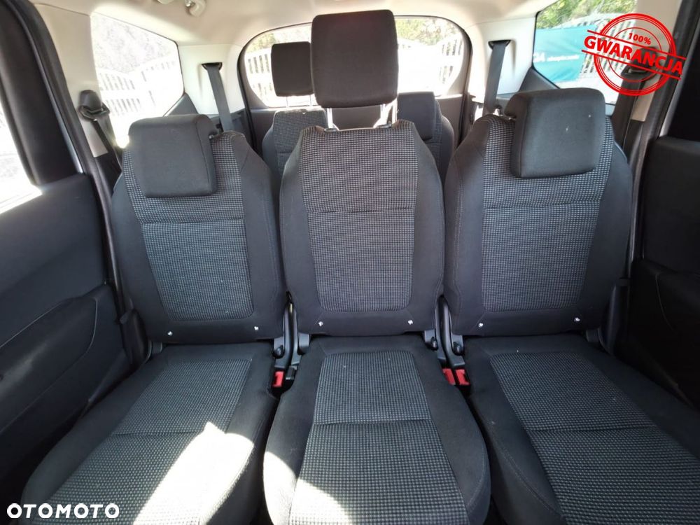 Peugeot 5008 - 23