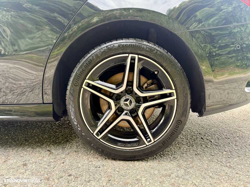 Mercedes-Benz A 250 Limousine e 8G-DCT AMG Line - 26