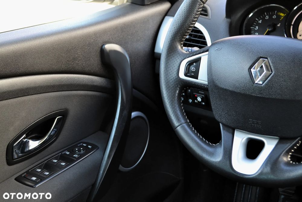 Renault Megane 1.6 16V 110 Dynamique - 20