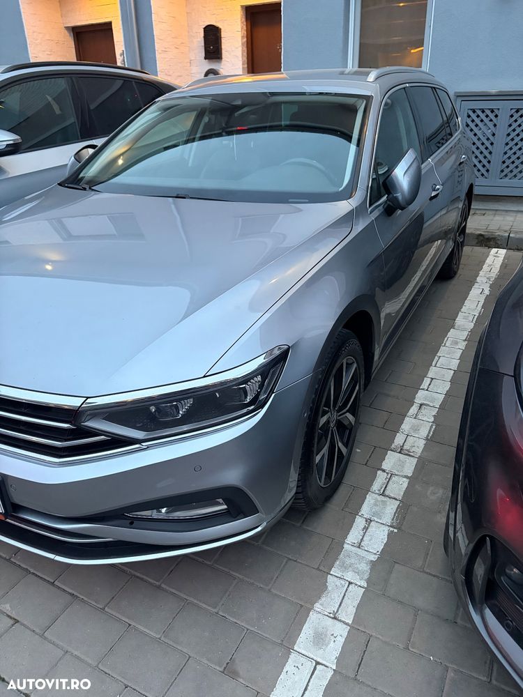Volkswagen Passat 2.0 TDI DSG Highline - 18