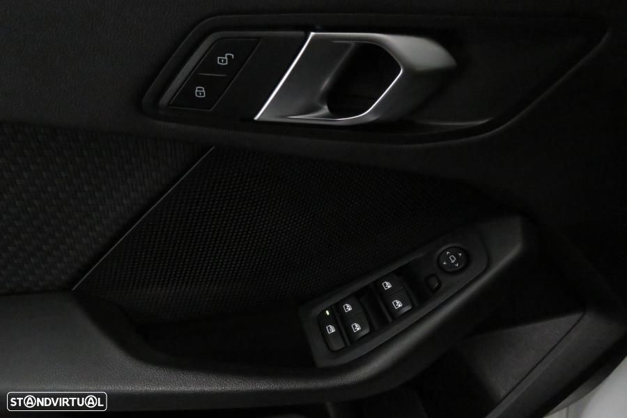 BMW 116 i Advantage - 24