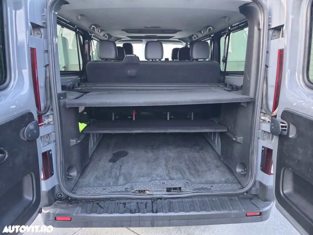 Renault Trafic - 17