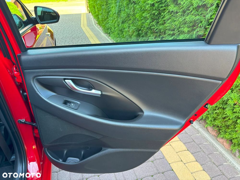 Hyundai i30 1.5 DPI Modern - 36