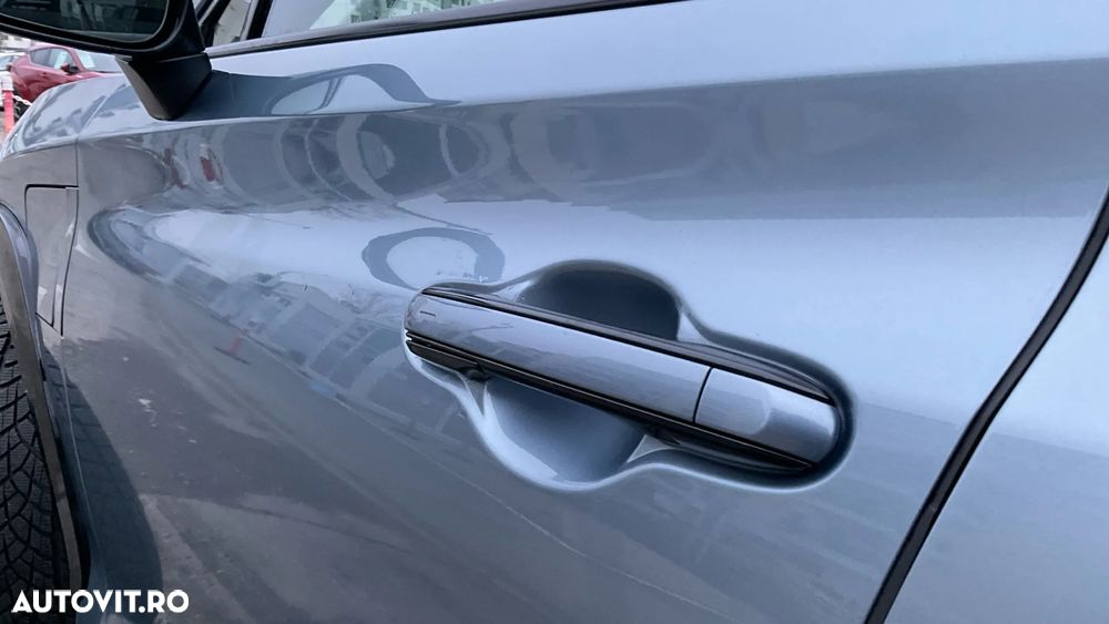 Lexus RZ 450e AWD Luxury - 25