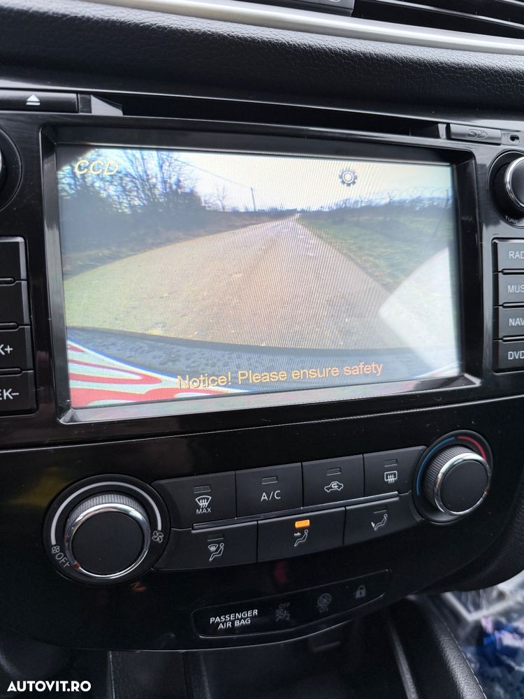 Nissan Qashqai 1.2 DIG-T ACENTA - 10