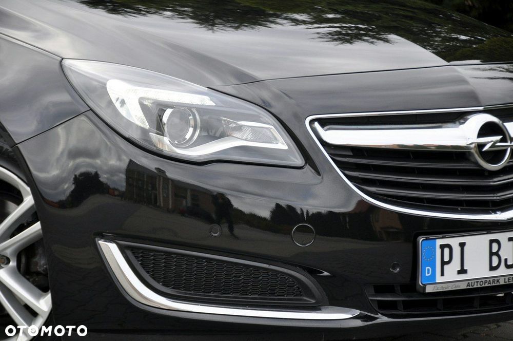 Opel Insignia - 12