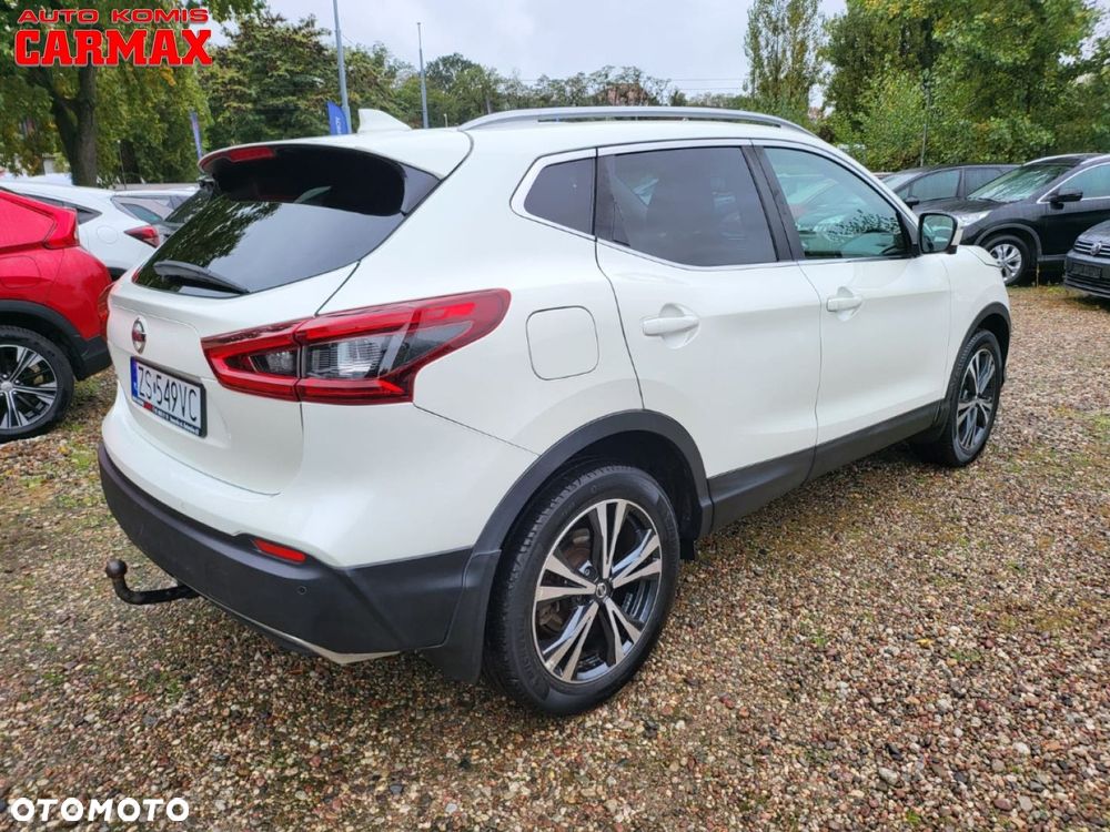 Nissan Qashqai 1.2 DIG-T N-Connecta EU6 - 8