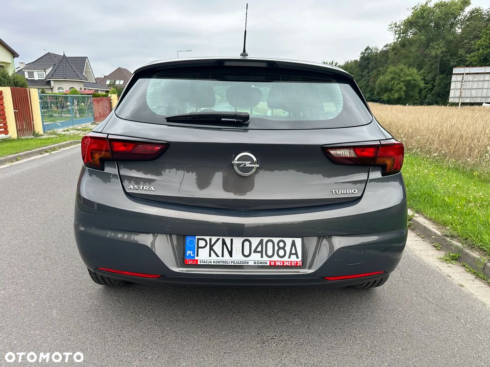 Opel Astra 1.4 Turbo Innovation - 17