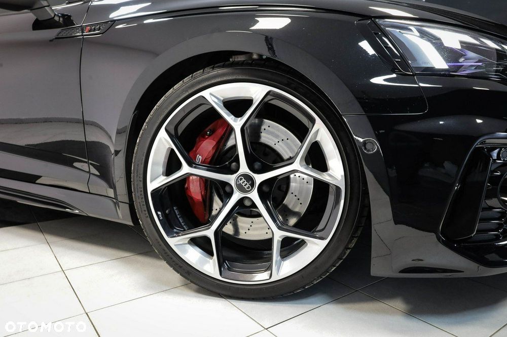 Audi RS5 Coupé - 4