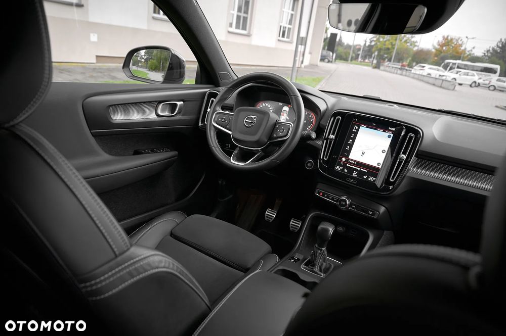 Volvo XC 40 - 5